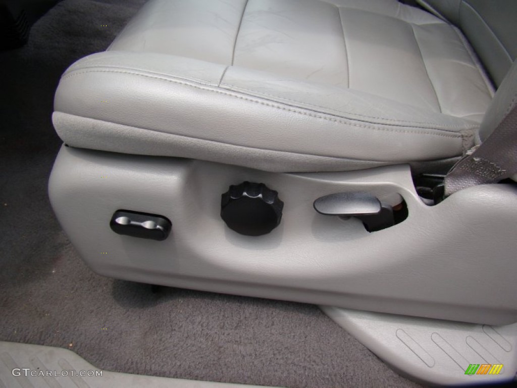 2003 Ford F150 Lariat SuperCab Front Seat Photos