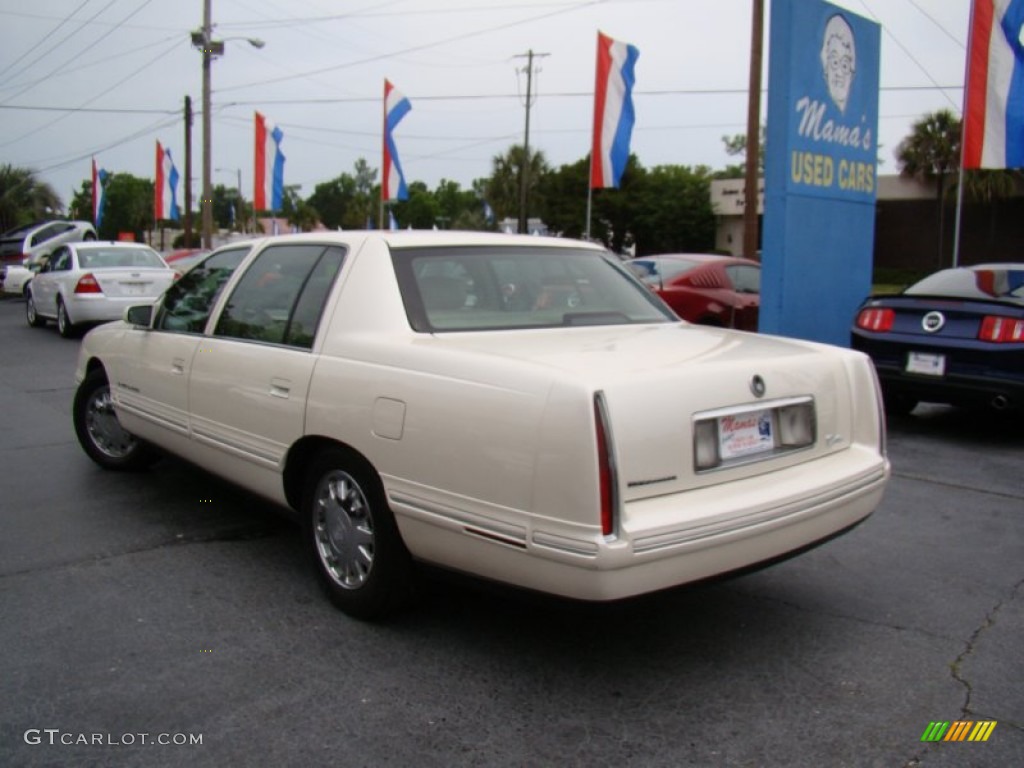 1999 DeVille Concours - White Diamond / Neutral Shale photo #25