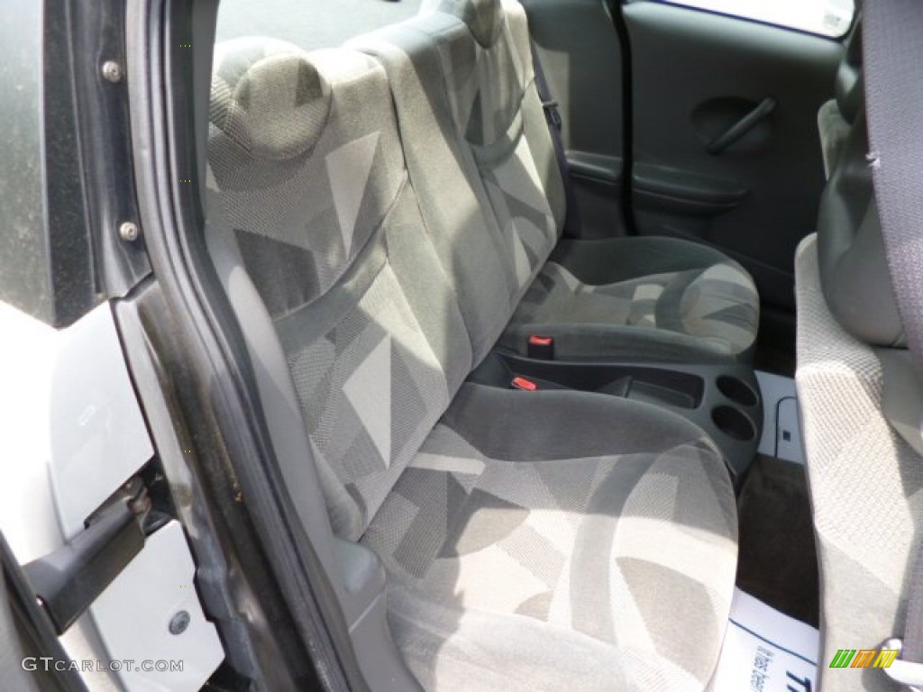 Gray Interior 2003 Saturn ION 3 Quad Coupe Photo #81147516
