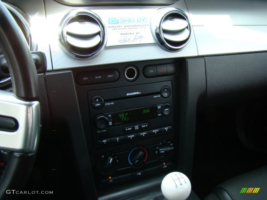 2007 Ford Mustang Shelby GT Coupe Controls Photos