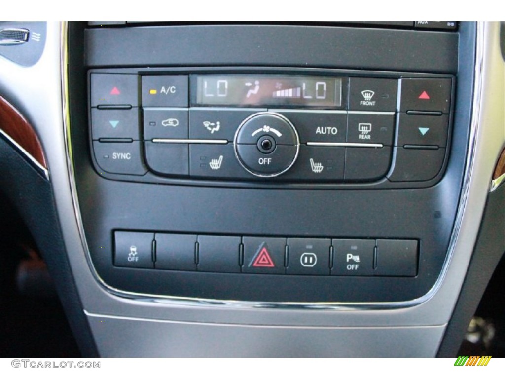 2012 Jeep Grand Cherokee Limited 4x4 Controls Photo #81149464