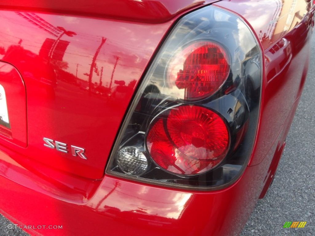 2005 Altima 3.5 SE-R - Code Red / SE-R Charcoal photo #25