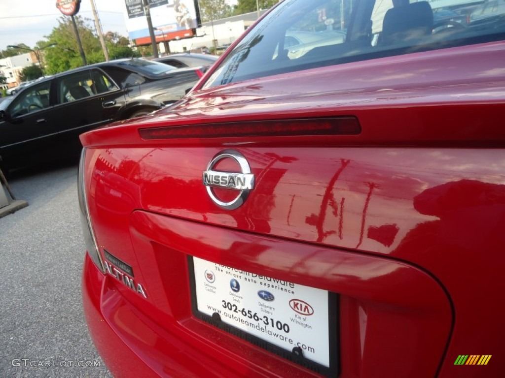 2005 Altima 3.5 SE-R - Code Red / SE-R Charcoal photo #26