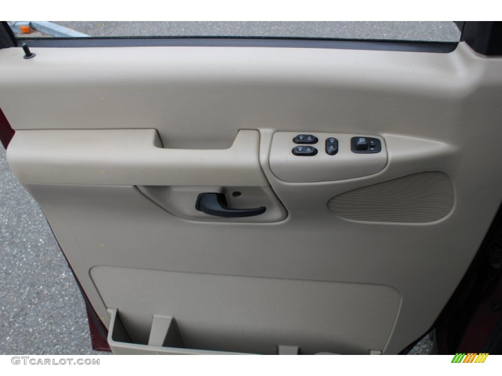2008 Ford E Series Van E150 XLT Passenger Medium Pebble Door Panel Photo #81151100