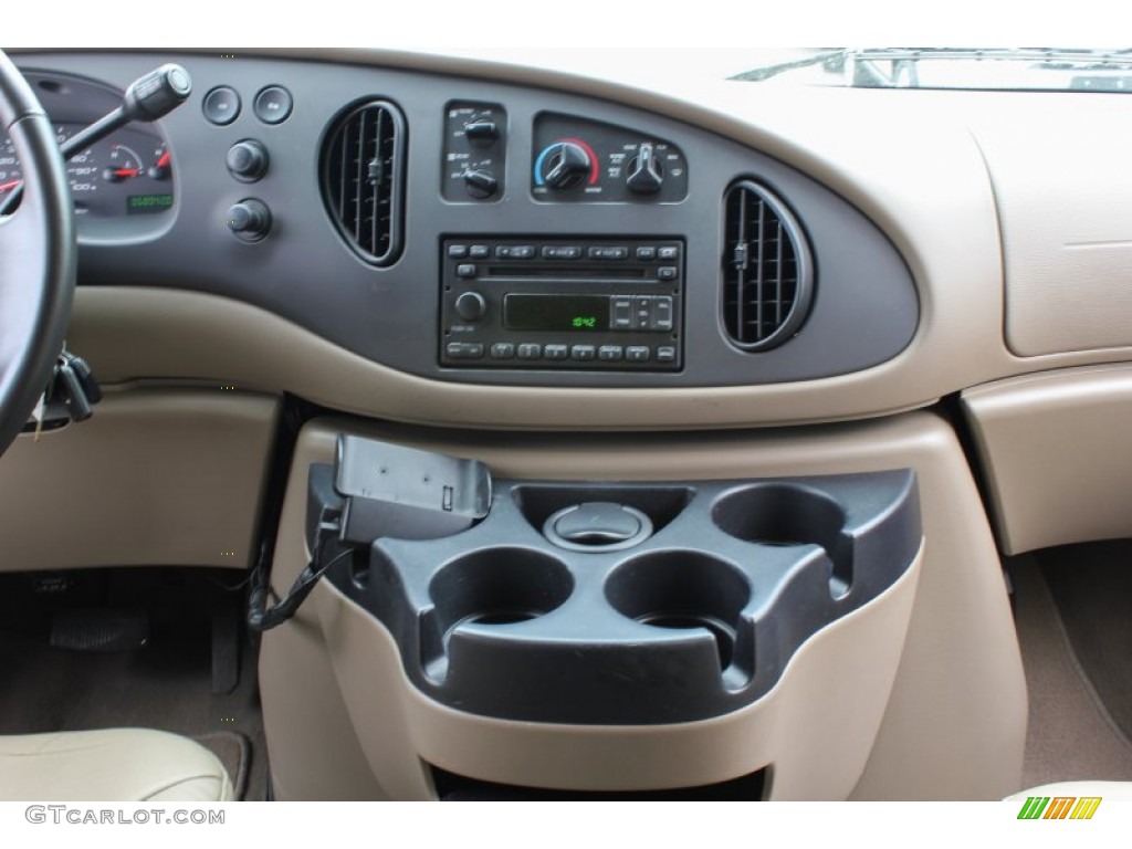 2008 Ford E Series Van E150 XLT Passenger Controls Photos