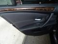 Black Sapphire Metallic - 5 Series 550i Sedan Photo No. 26