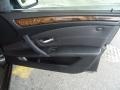 Black Sapphire Metallic - 5 Series 550i Sedan Photo No. 27