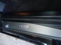 Black Sapphire Metallic - 5 Series 550i Sedan Photo No. 33