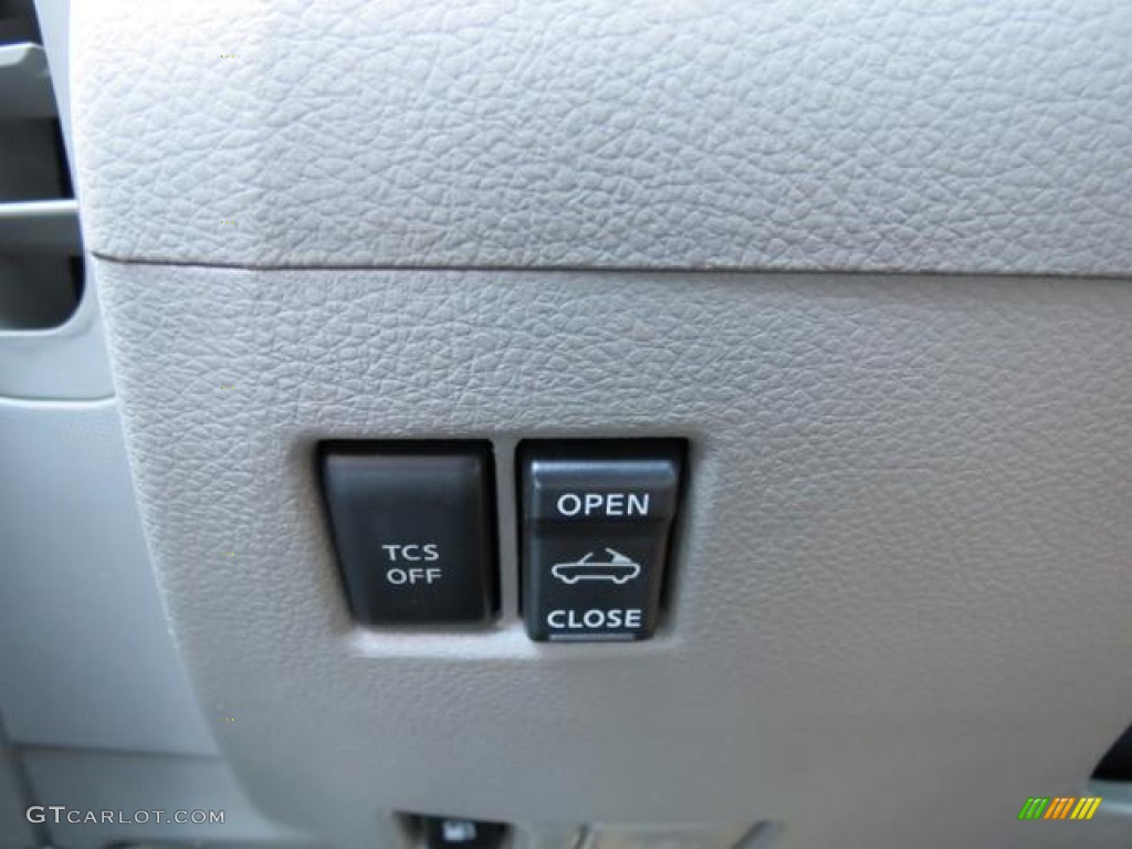 2006 Nissan 350Z Touring Roadster Controls Photo #81152729