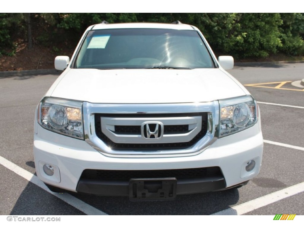 2009 Pilot Touring - Taffeta White / Black photo #3