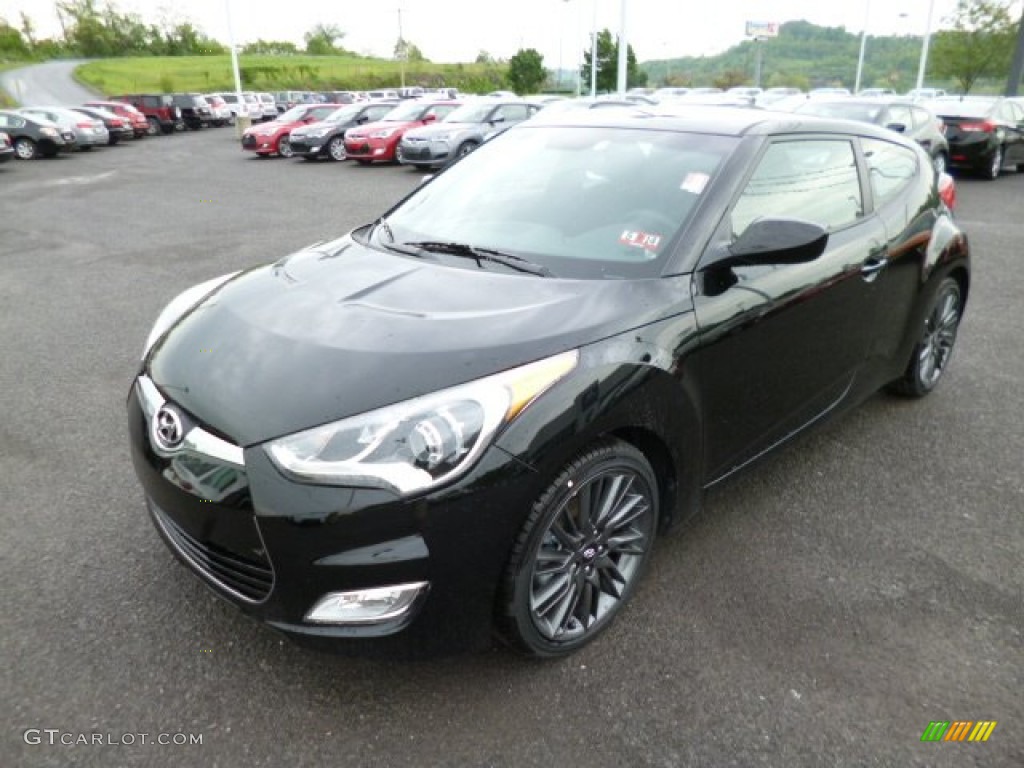 2013 Hyundai Veloster RE:MIX Edition Exterior Photos