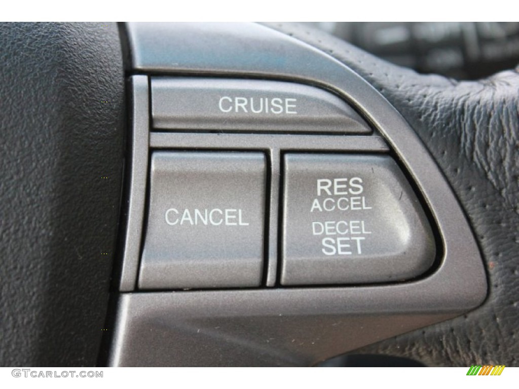 2009 Pilot Touring - Taffeta White / Black photo #24