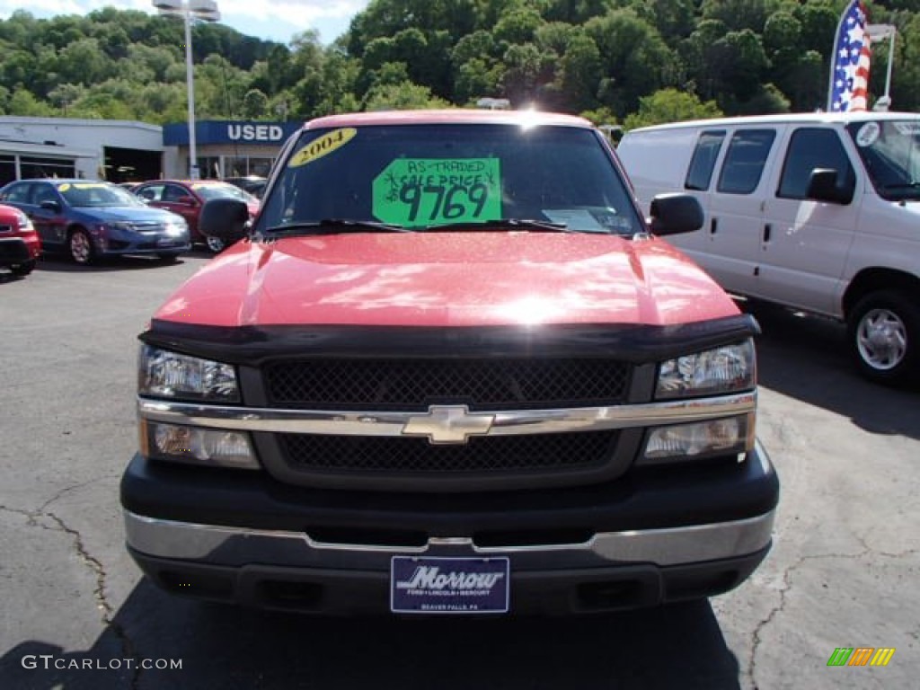 2004 Silverado 1500 LS Extended Cab 4x4 - Victory Red / Medium Gray photo #3
