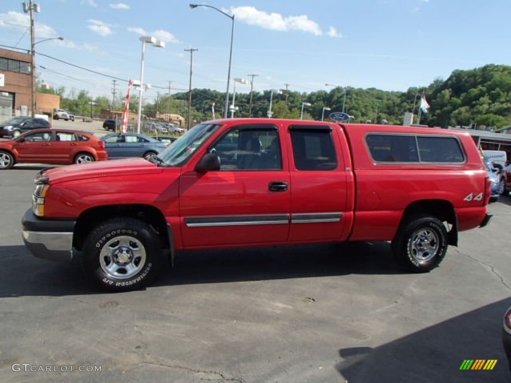 2004 Silverado 1500 LS Extended Cab 4x4 - Victory Red / Medium Gray photo #5