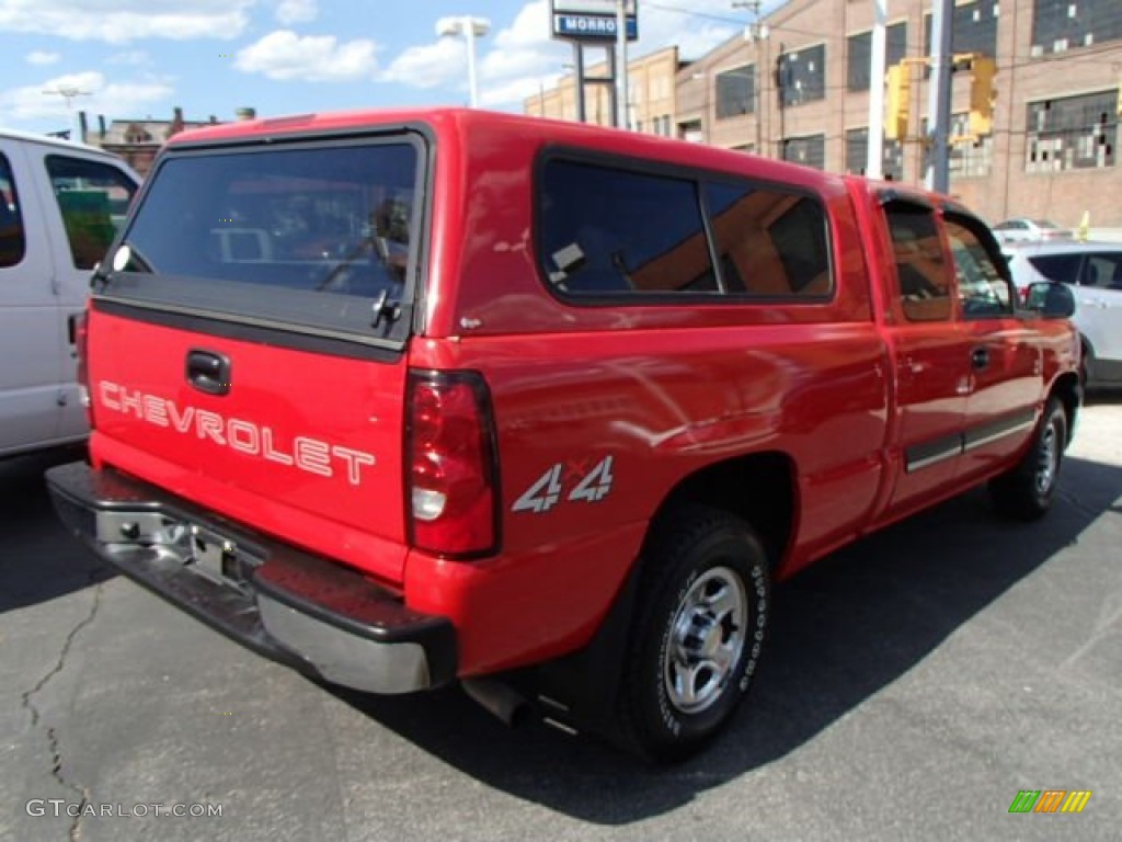2004 Silverado 1500 LS Extended Cab 4x4 - Victory Red / Medium Gray photo #8