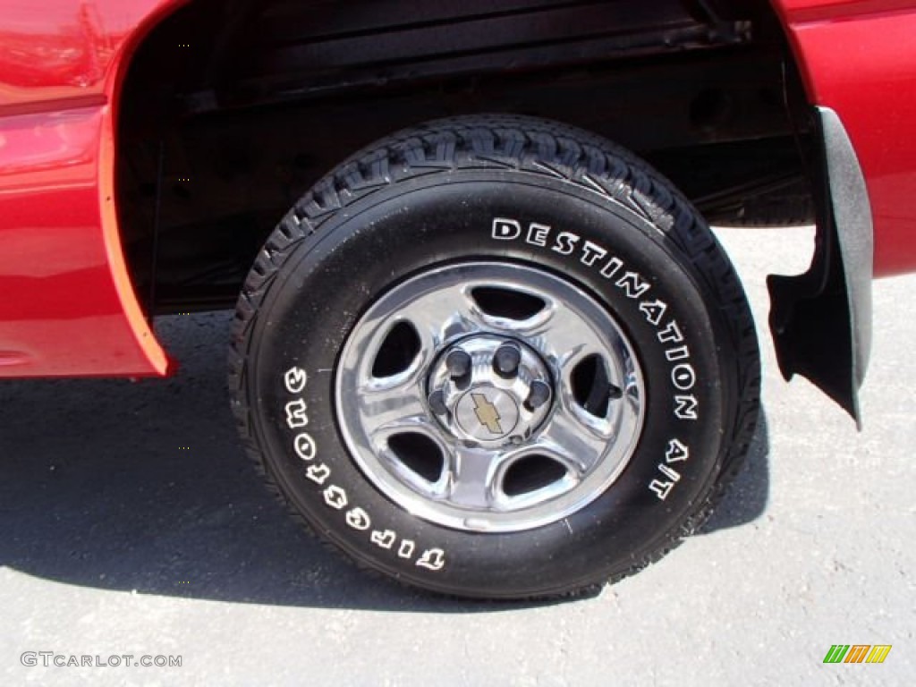 2004 Silverado 1500 LS Extended Cab 4x4 - Victory Red / Medium Gray photo #9