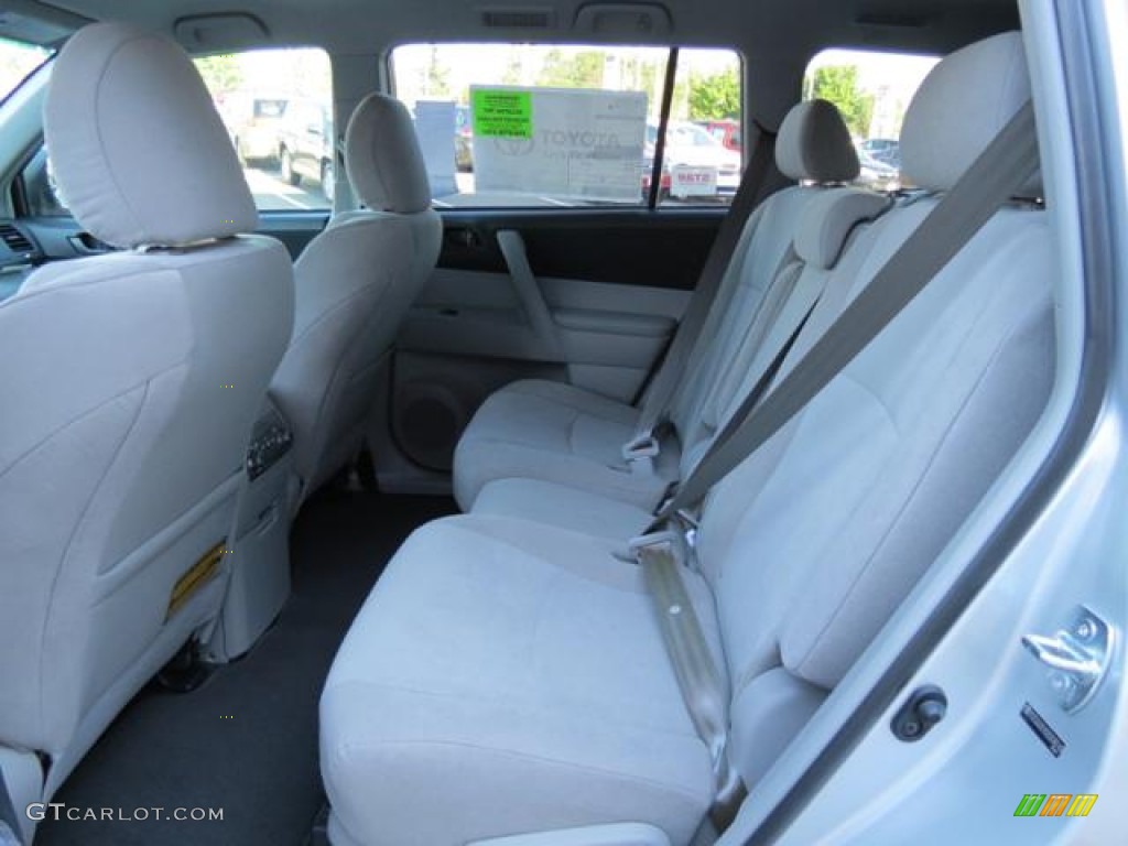 2013 Highlander  - Classic Silver Metallic / Ash photo #6