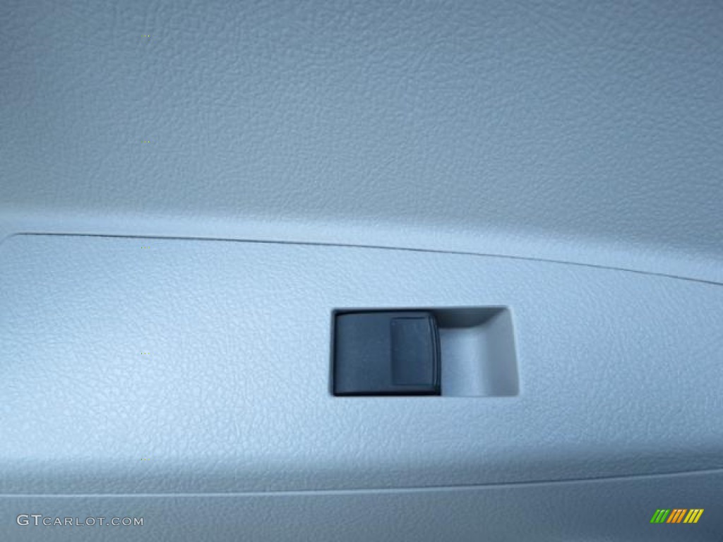 2013 Highlander  - Classic Silver Metallic / Ash photo #7