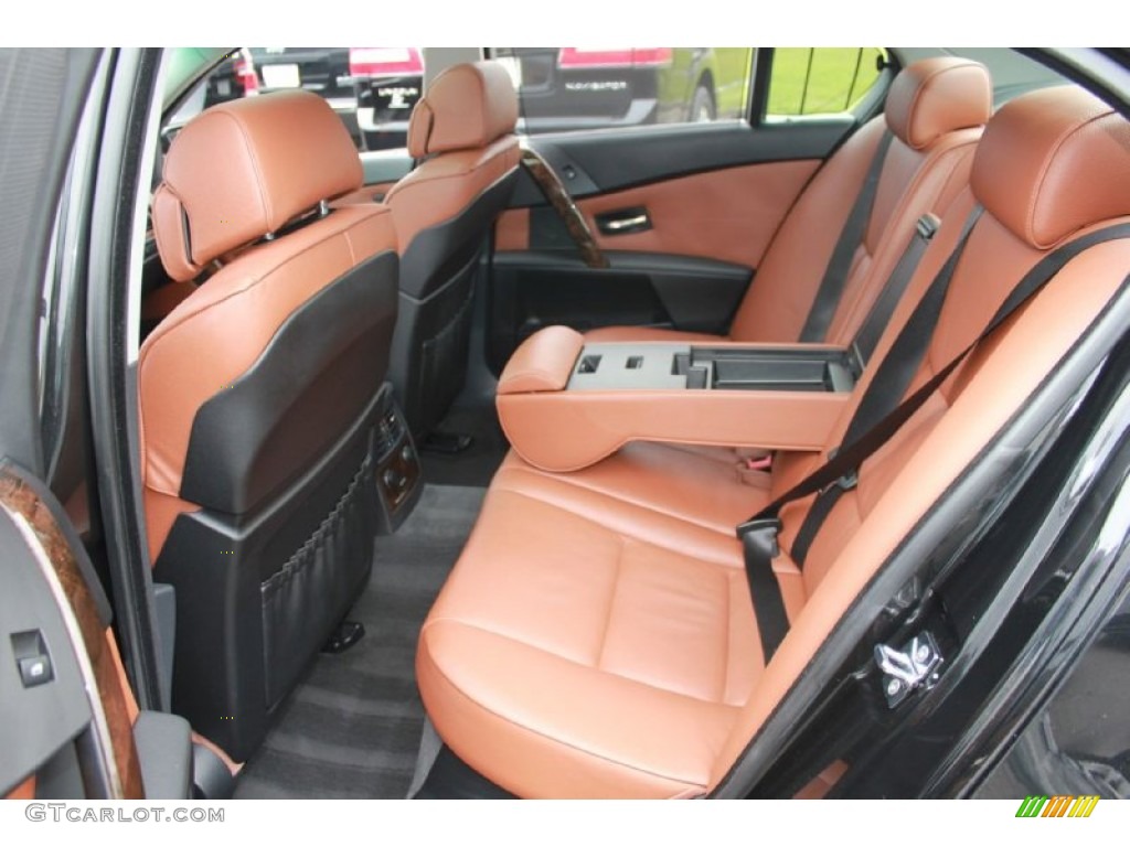 2007 BMW 5 Series 550i Sedan Rear Seat Photo #81155649