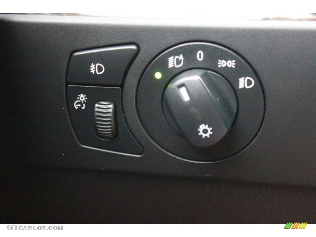 2007 BMW 5 Series 550i Sedan Controls Photo #81155877
