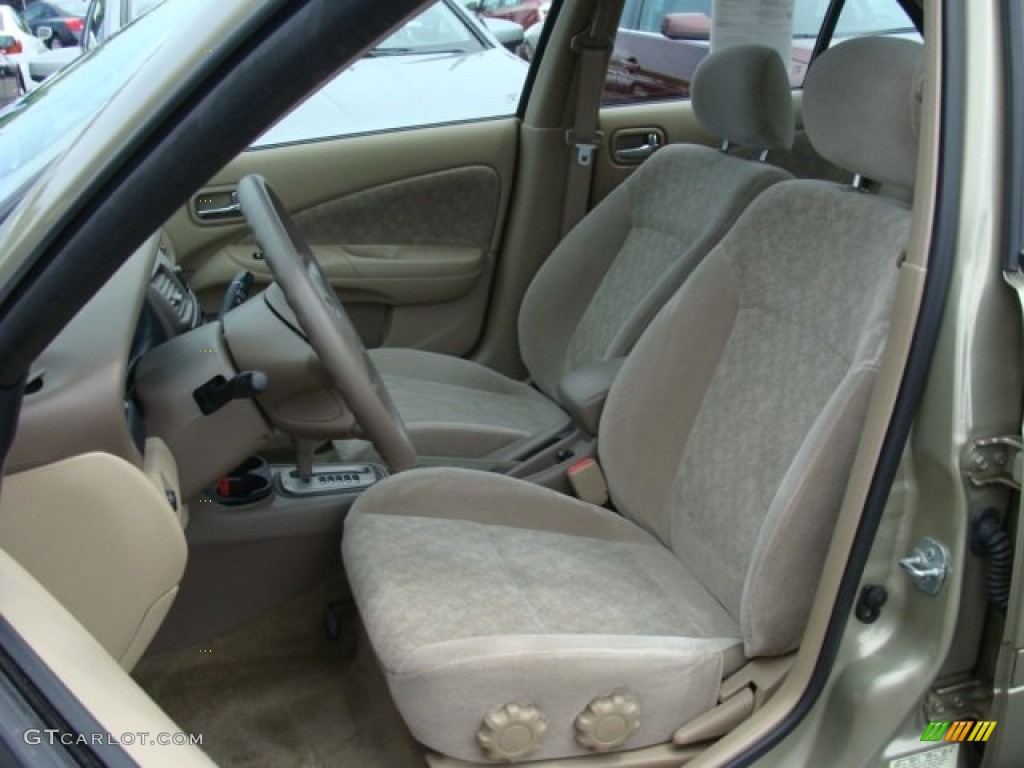 2002 Sentra GXE - Iced Cappuccino / Sand Beige photo #11