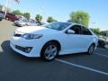 Super White - Camry SE Photo No. 3