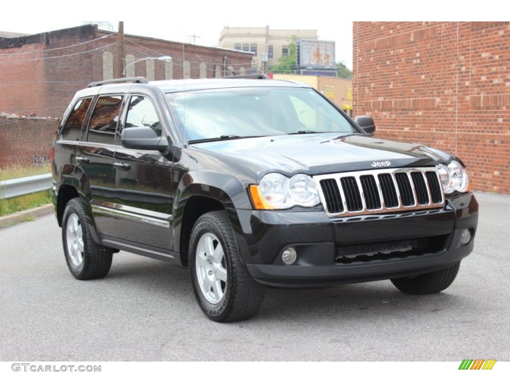 Brilliant Black Crystal Pearl 2010 Jeep Grand Cherokee Laredo 4x4 Exterior Photo #81156753