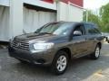Magnetic Gray Metallic - Highlander  Photo No. 1