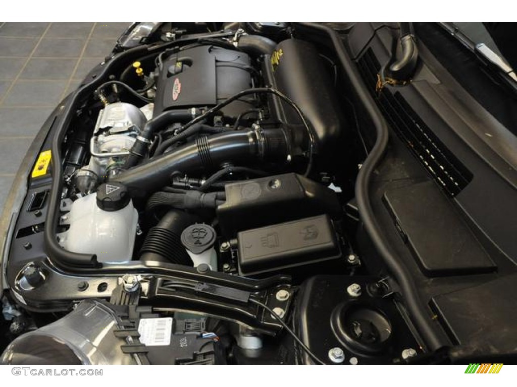 2013 Mini Cooper John Cooper Works Roadster Engine Photos