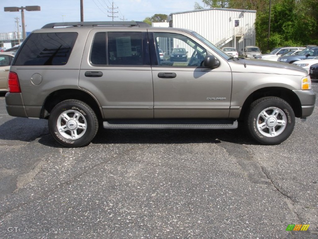 2005 Explorer XLT 4x4 - Mineral Grey Metallic / Medium Parchment photo #7
