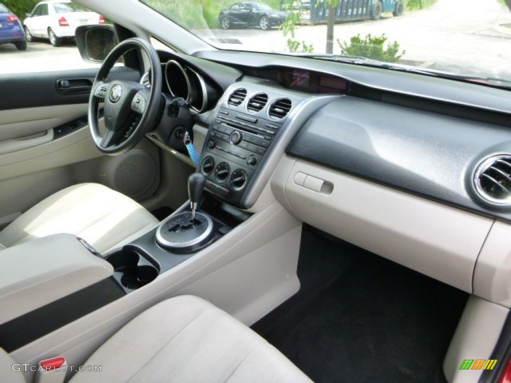 2010 Mazda CX-7 i Sport Dashboard Photos