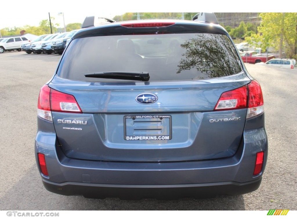 2013 Outback 2.5i Premium - Twilight Blue Metallic / Black photo #7