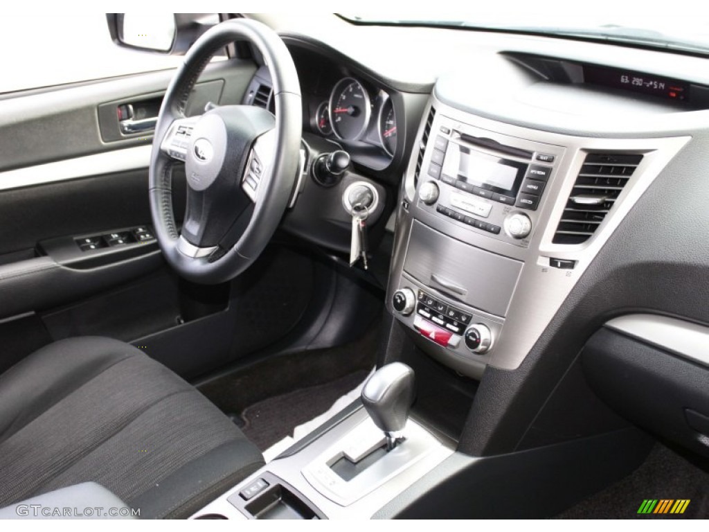 2013 Outback 2.5i Premium - Twilight Blue Metallic / Black photo #9