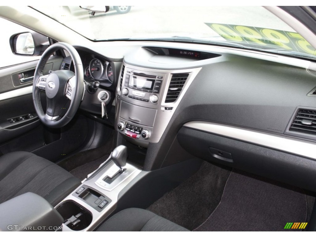 2013 Outback 2.5i Premium - Twilight Blue Metallic / Black photo #12