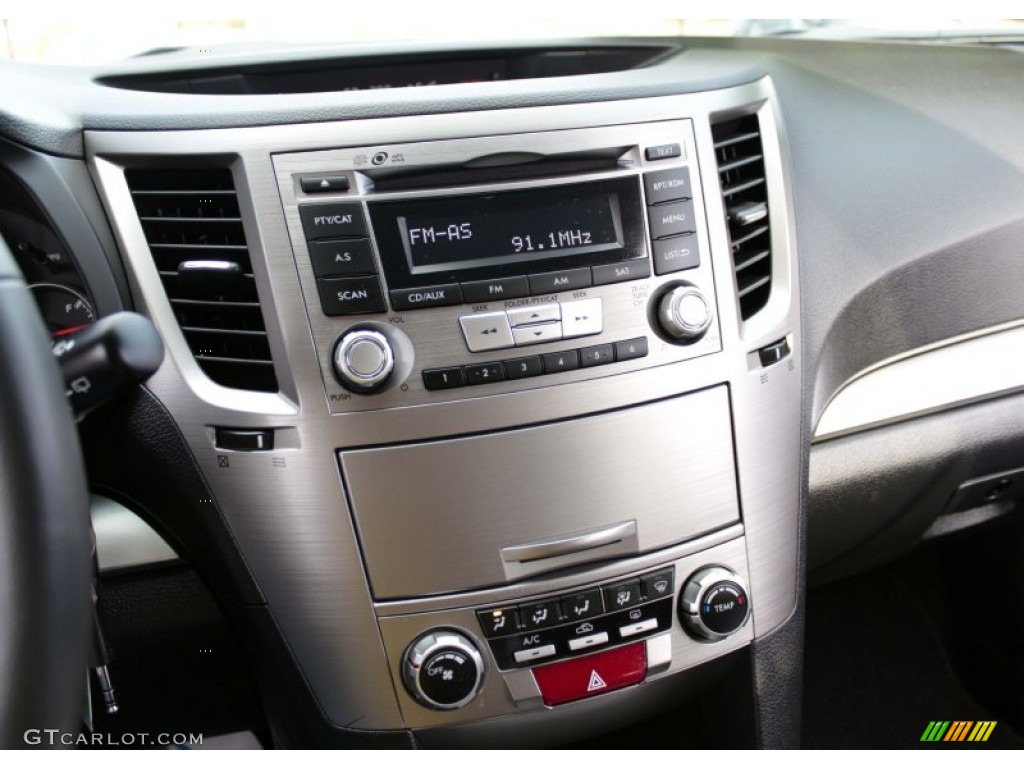 2013 Outback 2.5i Premium - Twilight Blue Metallic / Black photo #13