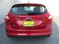 Red Candy Metallic - Focus SE 5-Door Photo No. 5