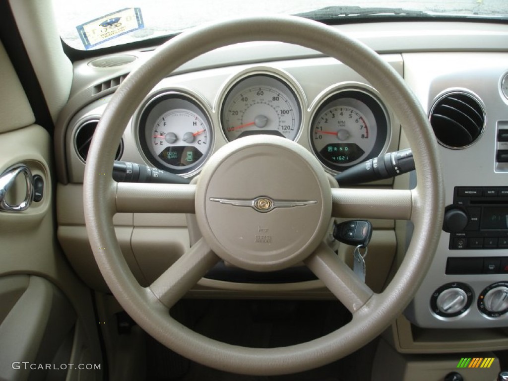 2006 PT Cruiser Touring - Linen Gold Metallic Pearl / Pastel Pebble Beige photo #13
