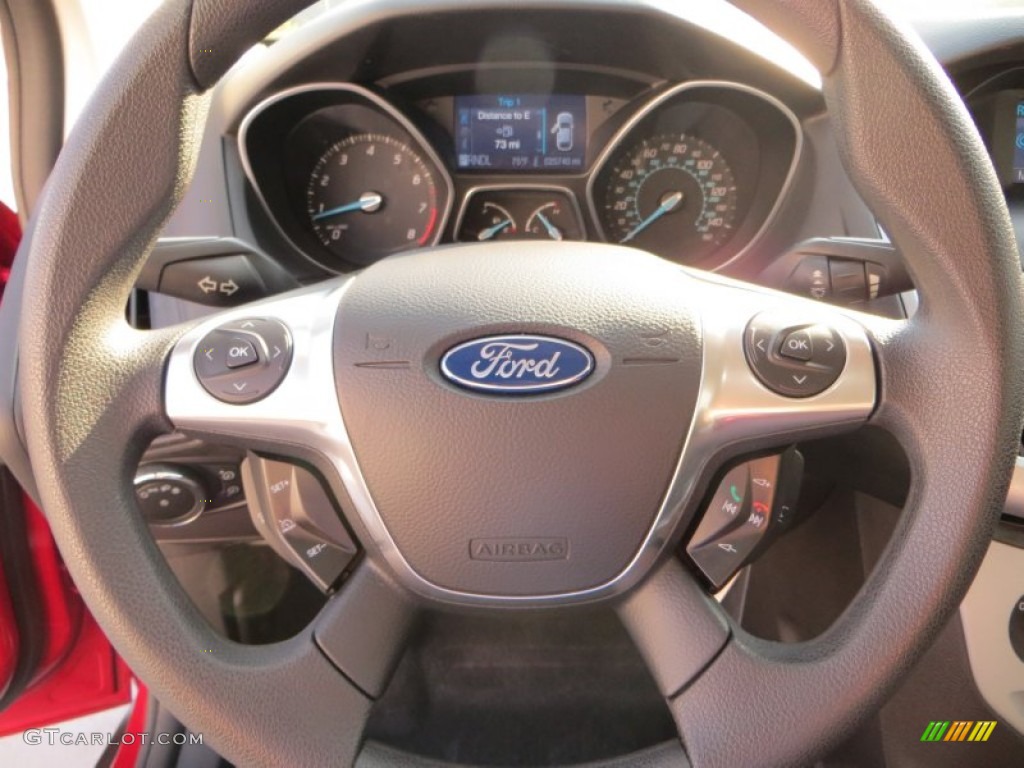 2012 Ford Focus SE 5-Door Charcoal Black Steering Wheel Photo #81162447