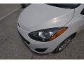 Crystal White Pearl Mica - MAZDA2 Sport Photo No. 5