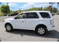 Oxford White - Mariner V6 4WD Photo No. 11