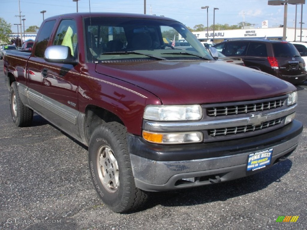 1999 Silverado 1500 Z71 Extended Cab 4x4 - Dark Carmine Red Metallic / Medium Oak photo #3