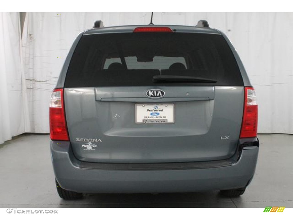 2009 Sedona LX - Olive Gray / Gray photo #8