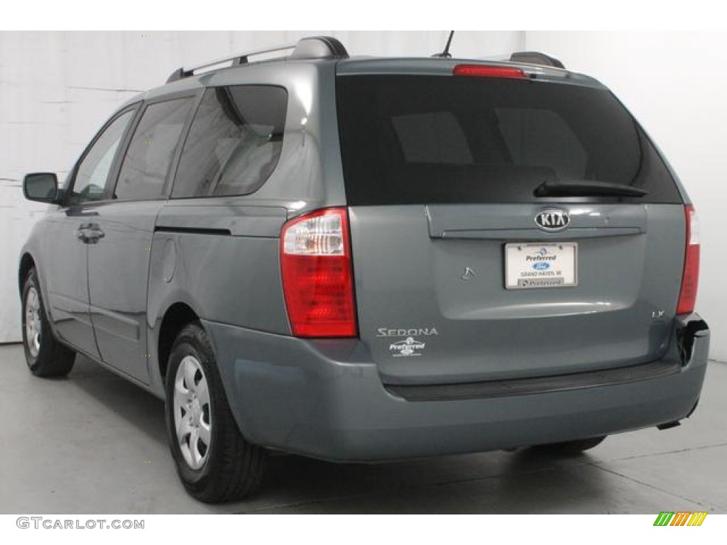 2009 Sedona LX - Olive Gray / Gray photo #9