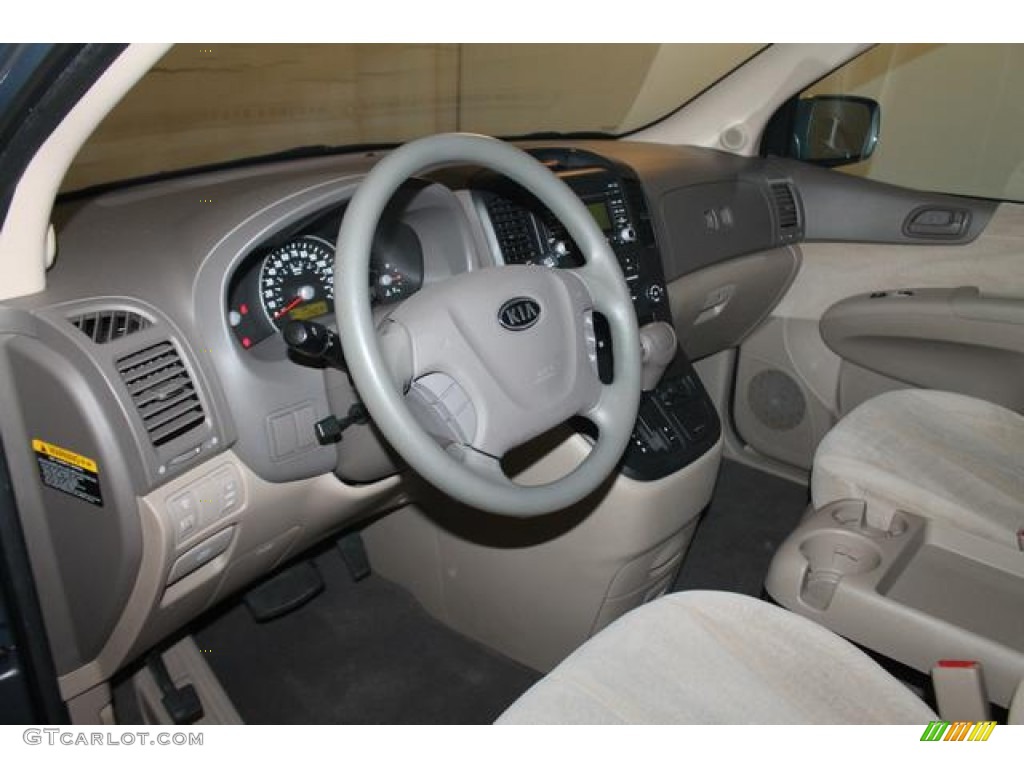 2009 Sedona LX - Olive Gray / Gray photo #20