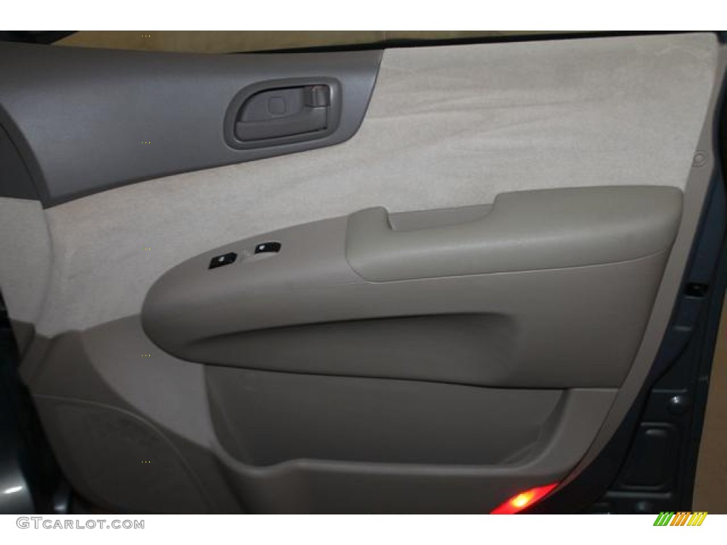 2009 Sedona LX - Olive Gray / Gray photo #32