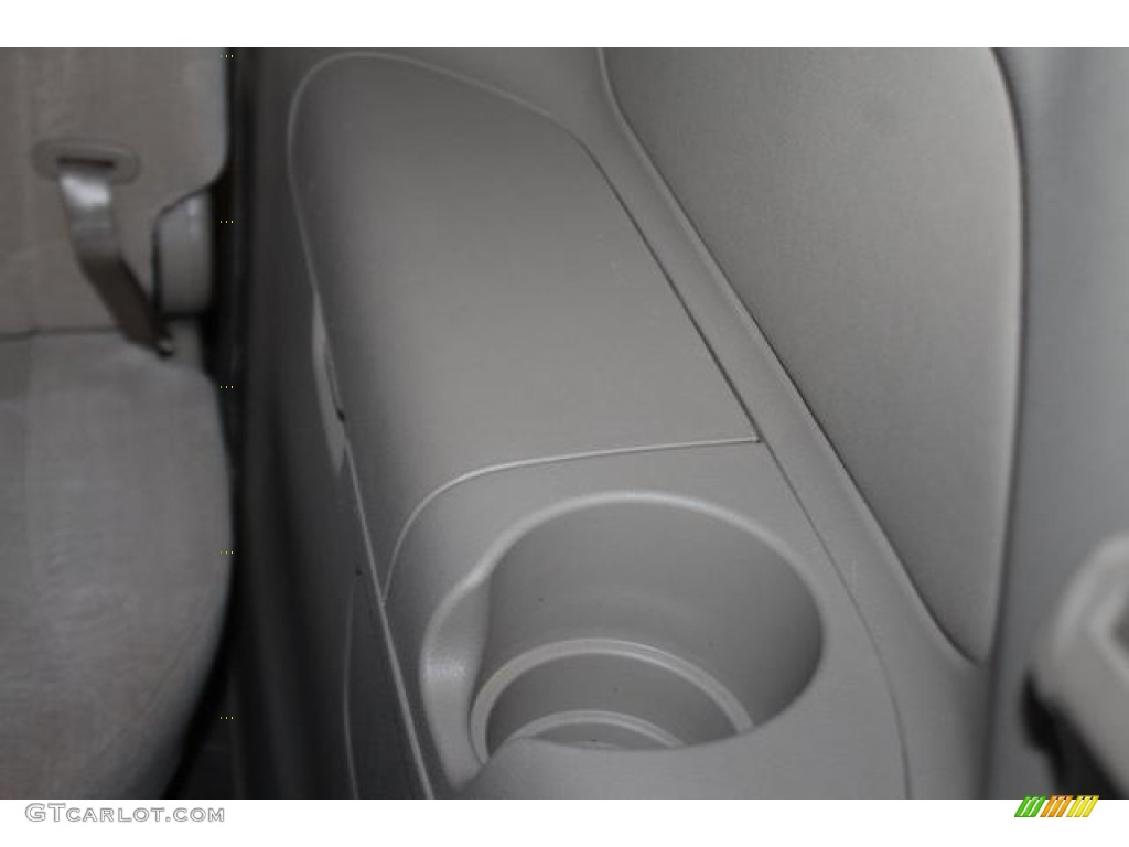 2009 Sedona LX - Olive Gray / Gray photo #44