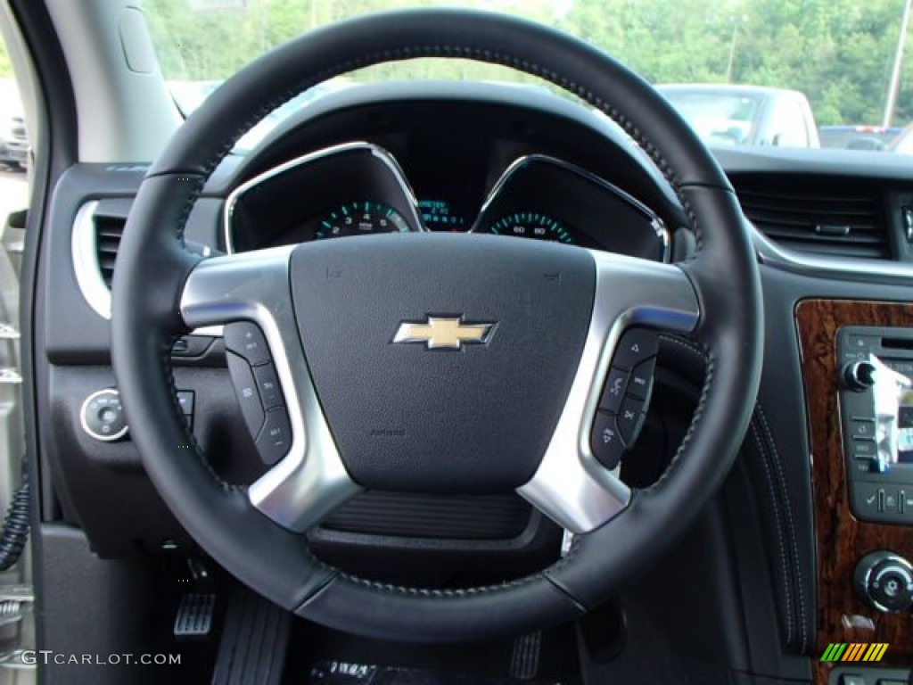2013 Chevrolet Traverse LT Steering Wheel Photos