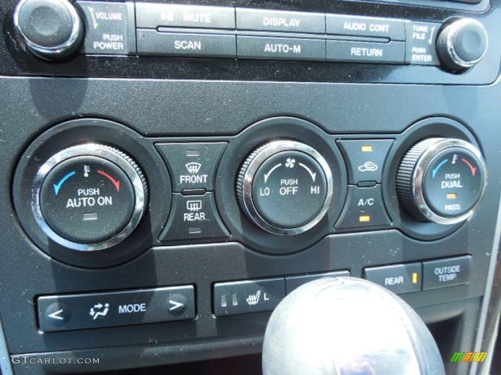 2010 Mazda CX-9 Grand Touring Controls Photos