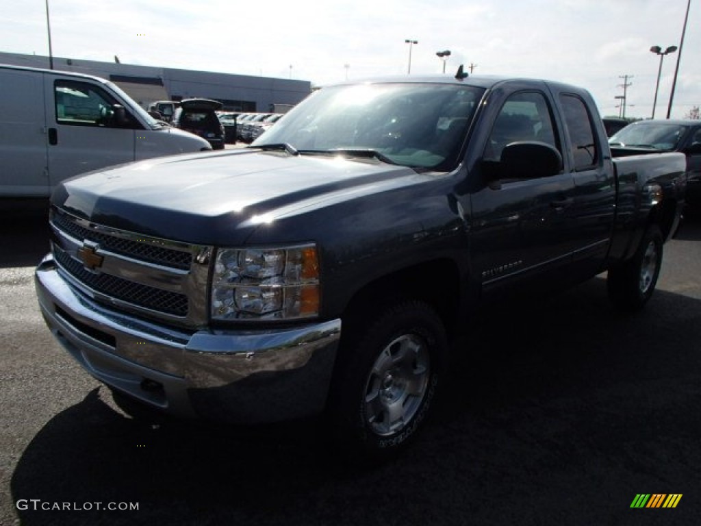 2013 Silverado 1500 LT Extended Cab 4x4 - Blue Granite Metallic / Ebony photo #4