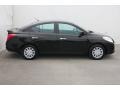 Super Black - Versa 1.6 S Sedan Photo No. 10